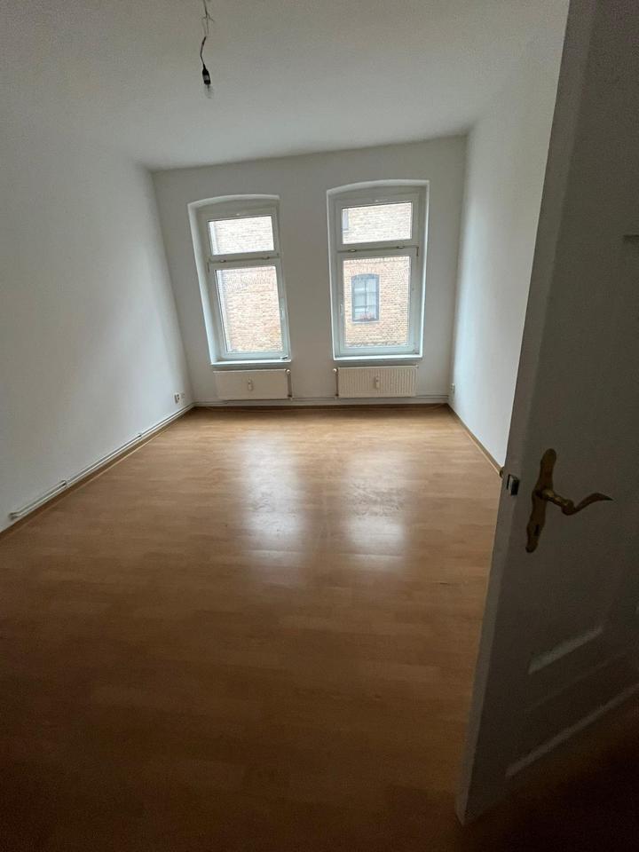 Thumbnail-Charmante 2-Zimmer-Wohnung in bester Innenstadtlage – ruhig gelegen zum Hof | Strelitzer Str. 50 EG