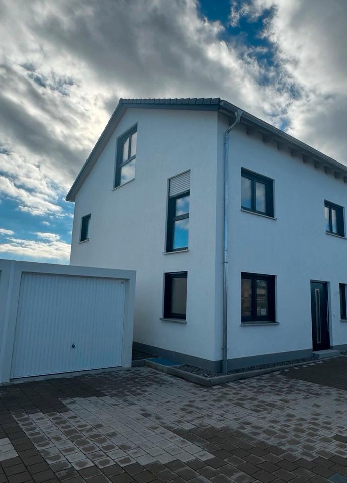 Thumbnail-Neubau Doppelhaushalte mit Keller Bezug 52026