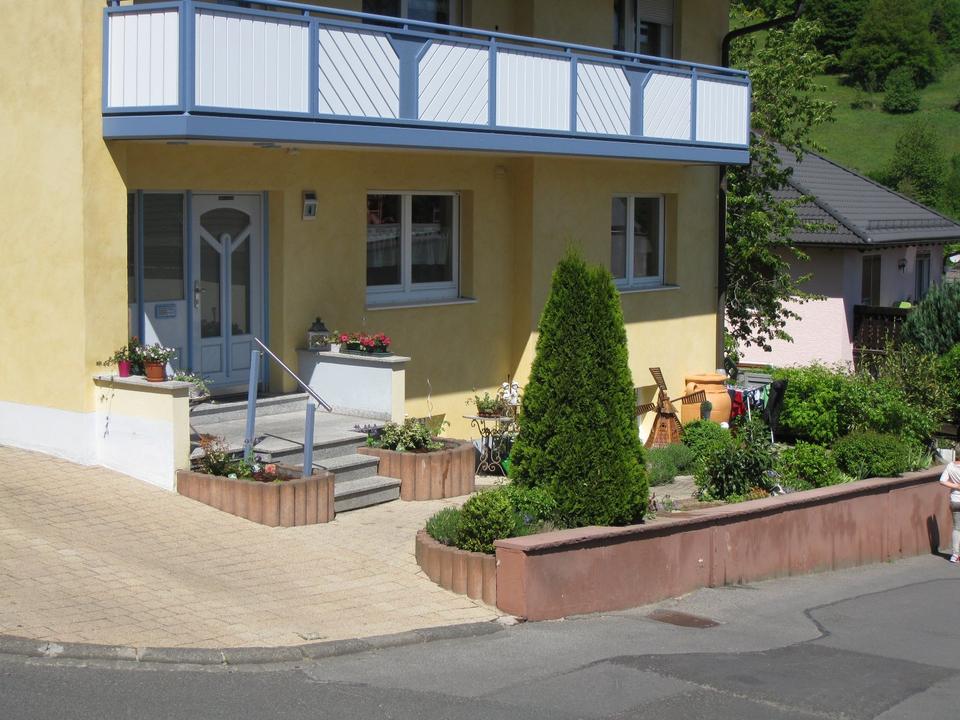 Thumbnail-Möblierte DG Wohnung Frammersbach 35m³ (Grundfläche ca 70m²)