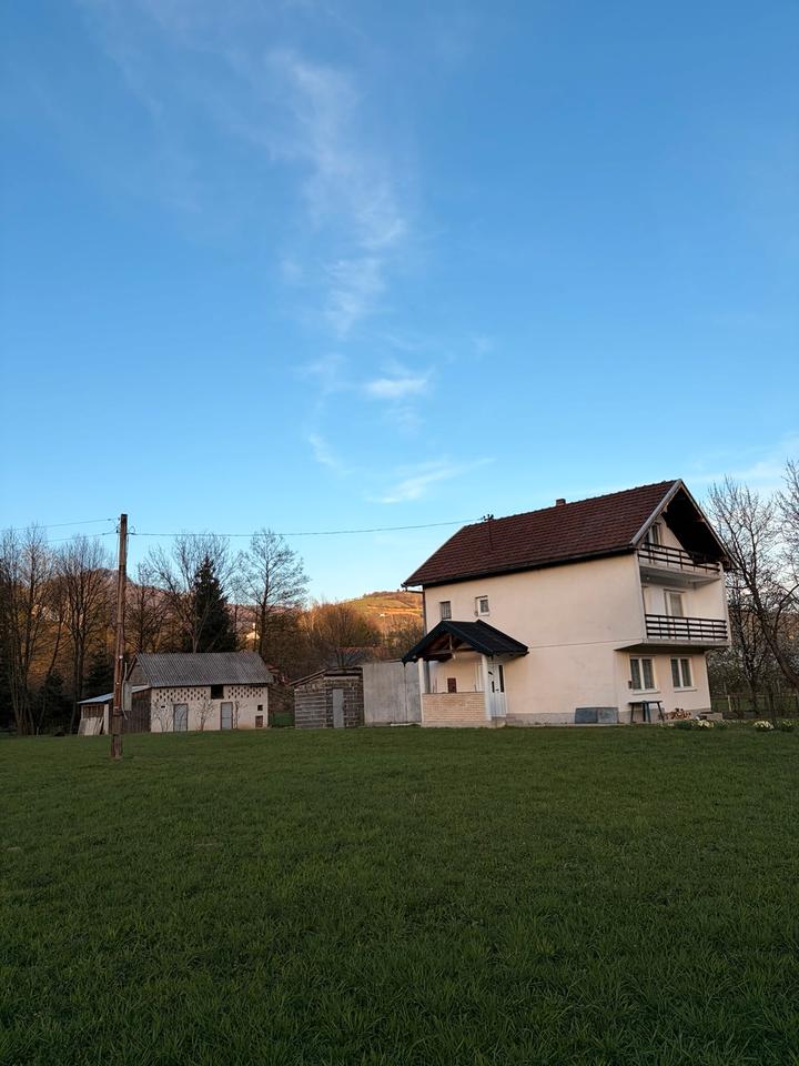 Thumbnail-Haus mit Garten für Rentnerehepaar im Herzen Bosniens