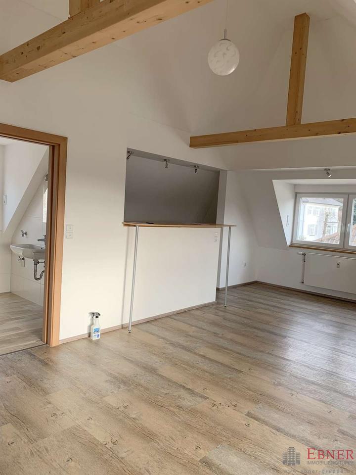 Thumbnail-2-Zi-Whg beim Rathaus in Deggendorf