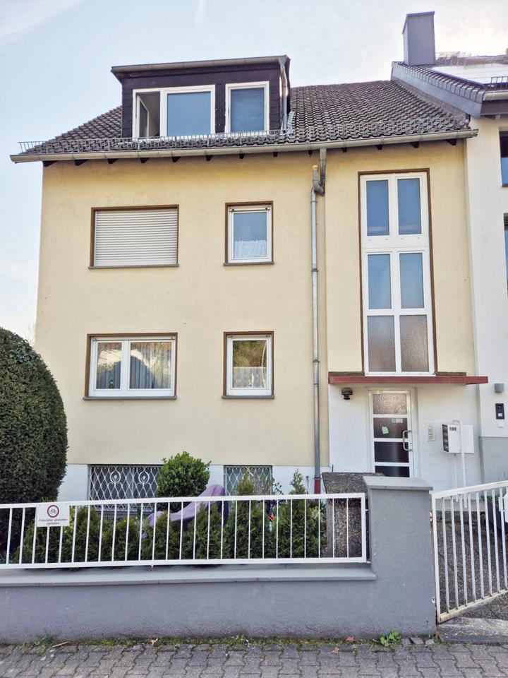 Thumbnail-Zentrales ruhiges Wohnen direkt an der grünen Lunge von Frankfurt