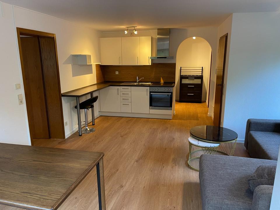 Thumbnail-2-Zimmer-EG-Wohnung *TEILMÖBLIERT* + Terrasse und EBK in Ehingen