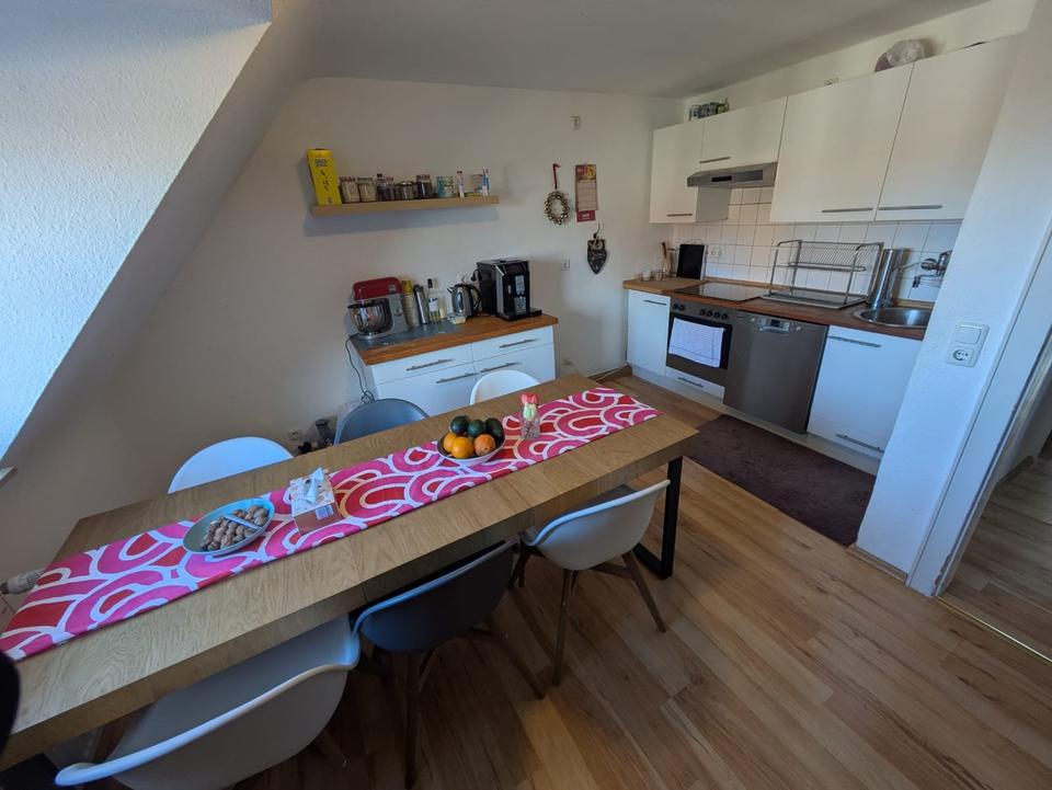 Thumbnail-3 ZKB Whg DG m. Stellpl. mitten in LD provionsfrei zu verkaufen