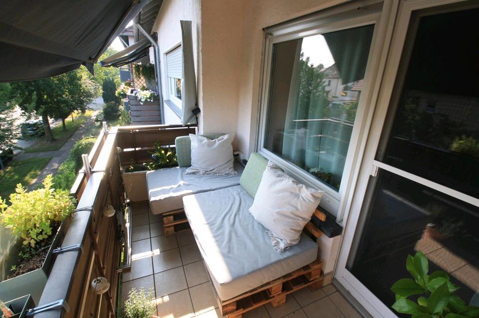 Thumbnail-3 Zi Wohnung plus 1 Zi. im DG2 Balkone EBK in Böckingen.