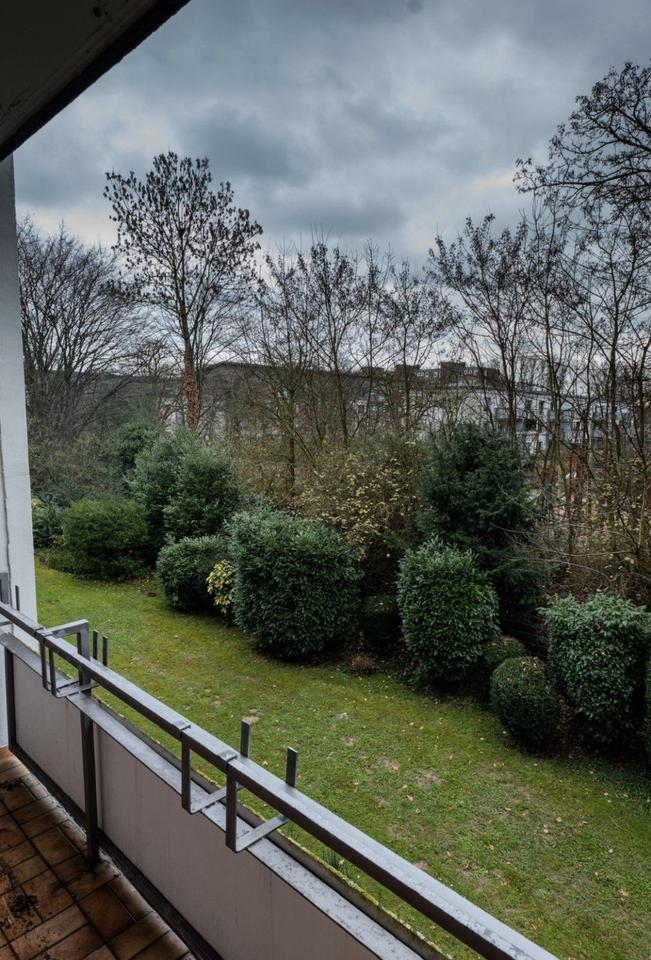 Thumbnail-Sanierungsbedürftige 2-Zimmerwohnung mit Ausblick ins Grüne