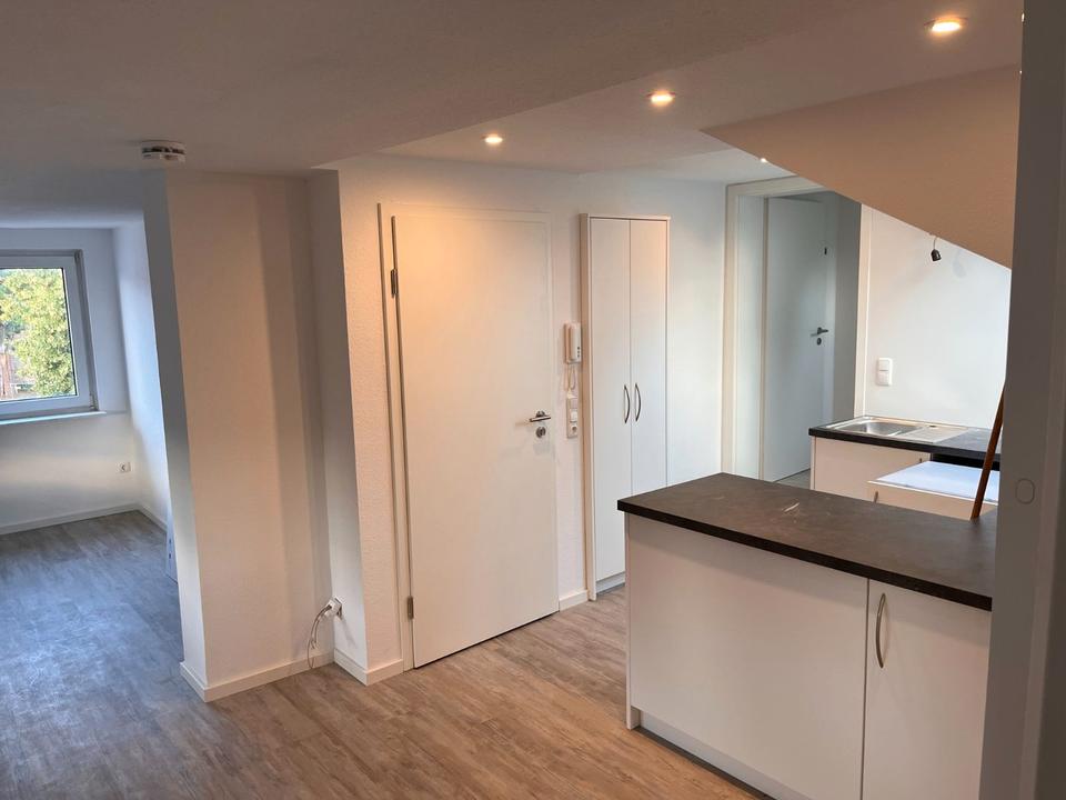 Thumbnail-Helle 3-Zimmer-Dachgeschosswohnung mit Einbauküche in Korbach