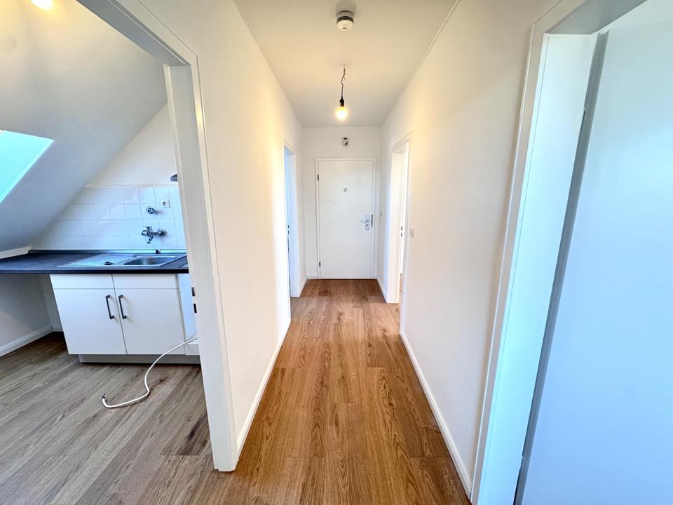 Thumbnail-Größer als gedacht, 3 ZImmer, Renoviert