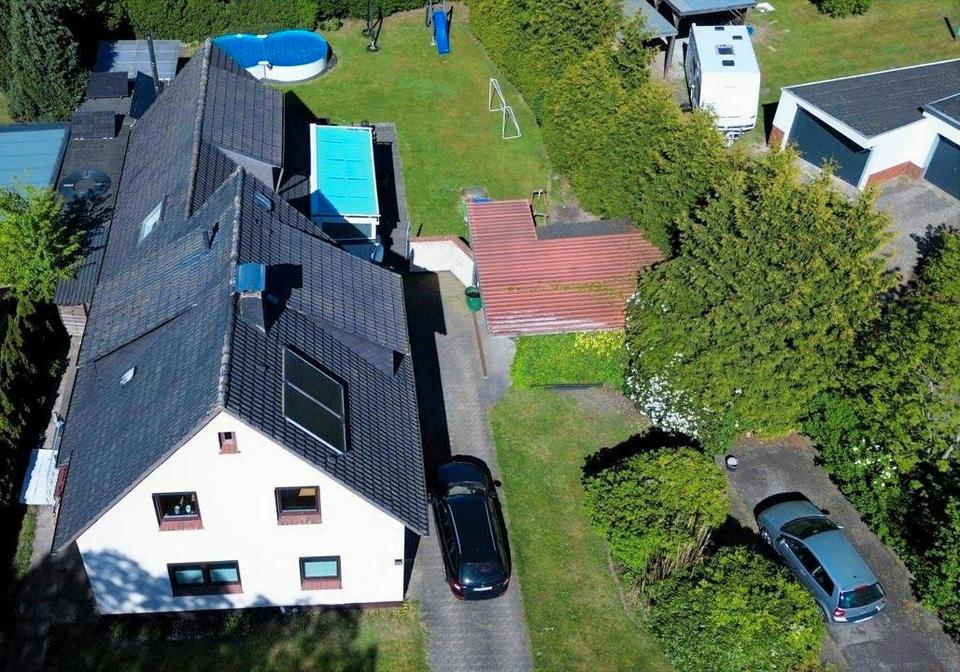 Thumbnail-Zweifamilienhaus mit Einliegerwohnung, Pool & Wintergarten in Lox