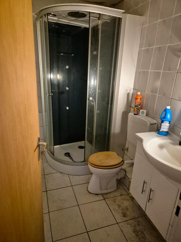 Thumbnail-3 Zimmer Stadtwohnung SZ Bad zu vermieten. 750€ warm