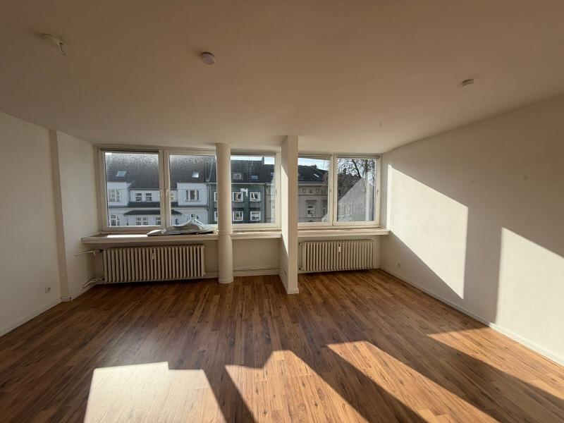 Thumbnail-3-Zimmer-Wohnung am Chlodwigplatz!