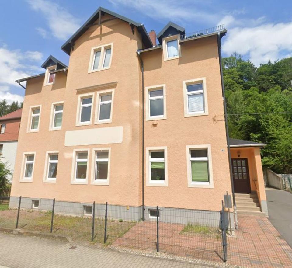 Thumbnail-Moderne 5-Raum-Wohnung im 2.OG in 01744 Dippoldiswalde OT Schmiedeberg