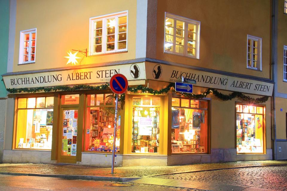 Thumbnail-Buchhandlung in Jena's Innenstadt zu vermieten
