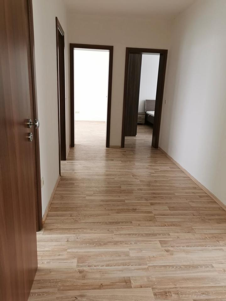 Thumbnail-3-Zimmer-Dachgeschosswohnung mit Balkon, Stellplatz & Einbauküche