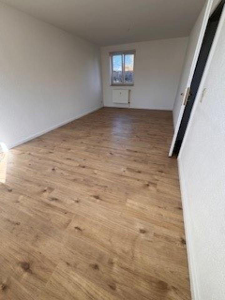 Thumbnail-Helle 2 Raum Wohnung im Herzen von Neustrelitz (382)