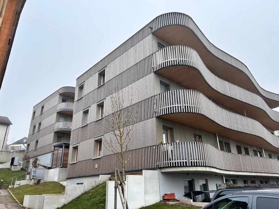 Thumbnail-Moderne 4-Zimmer-Erdgeschosswohnung mit Balkon in Mühlacker