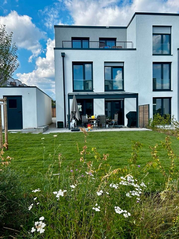 Thumbnail-Doppelhaushälfte im Hainpark, Wiesbaden-Nordenstadt