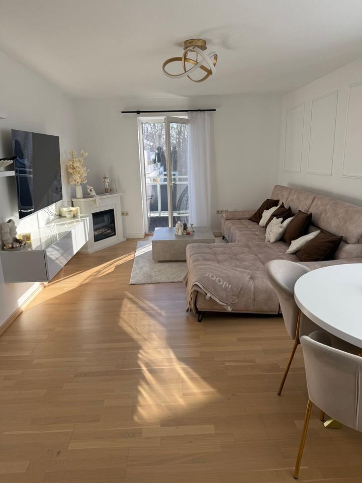 Thumbnail-Helle 3 Zimmer Wohnung mit Balkon 3 Stock