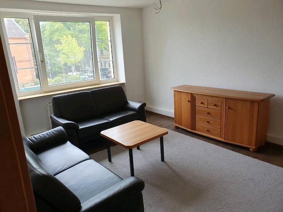 Thumbnail-Möblierte, teilsanierte Zweizimmerwohnung mit Balkon