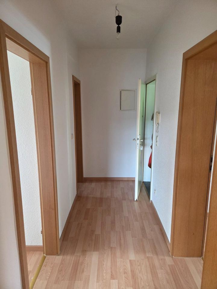 Thumbnail-Verkaufen 3-Raumwohnung in Böhlen