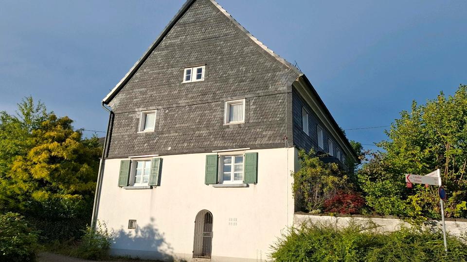 Thumbnail-Besonderes Haus mit Geschichte in einem Dorf mit Aussicht