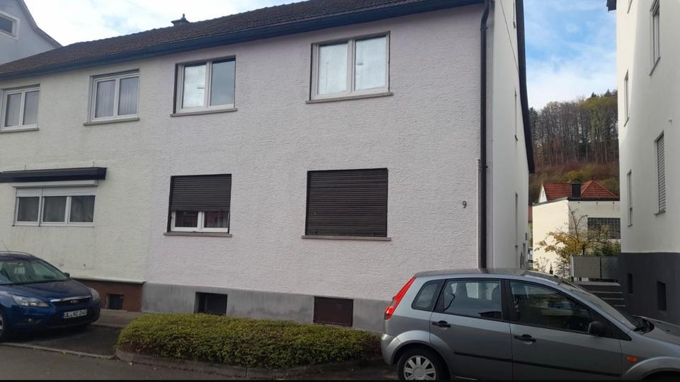 Thumbnail-Doppelhaushälfte in Albstadt- Tailfingen - Ideal für Handwerker