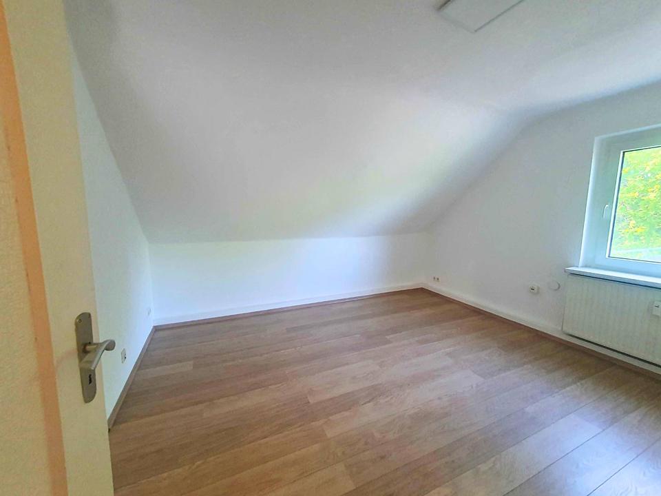 Thumbnail-Schöne 2-Zimmer-Wohnung mit Balkon