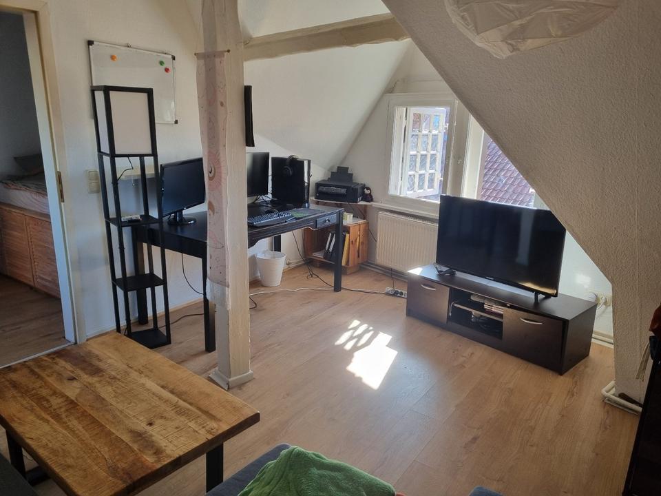 Thumbnail-ANFRAGEN-STOP 1,5 Zimmer-Wohnung mit Echtholzboden & Top-Lage
