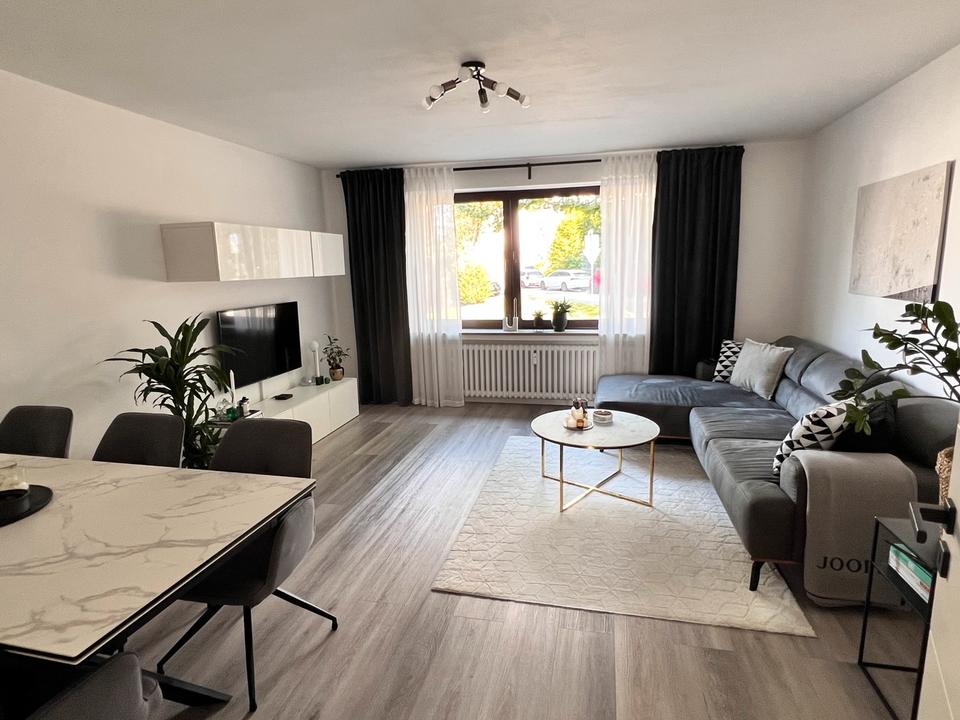 Thumbnail-Neu sanierte 3-Zi.-Wohnung 75qm zu vermieten