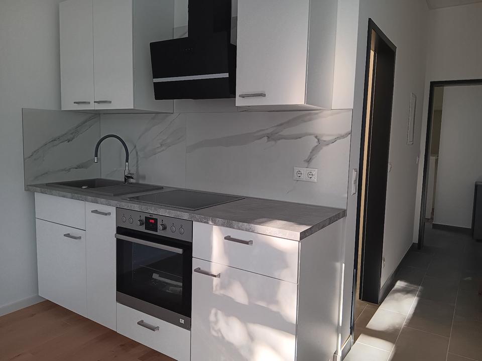 Thumbnail-neues 1 Zimmer Appartment mit nutzbarem Balkon