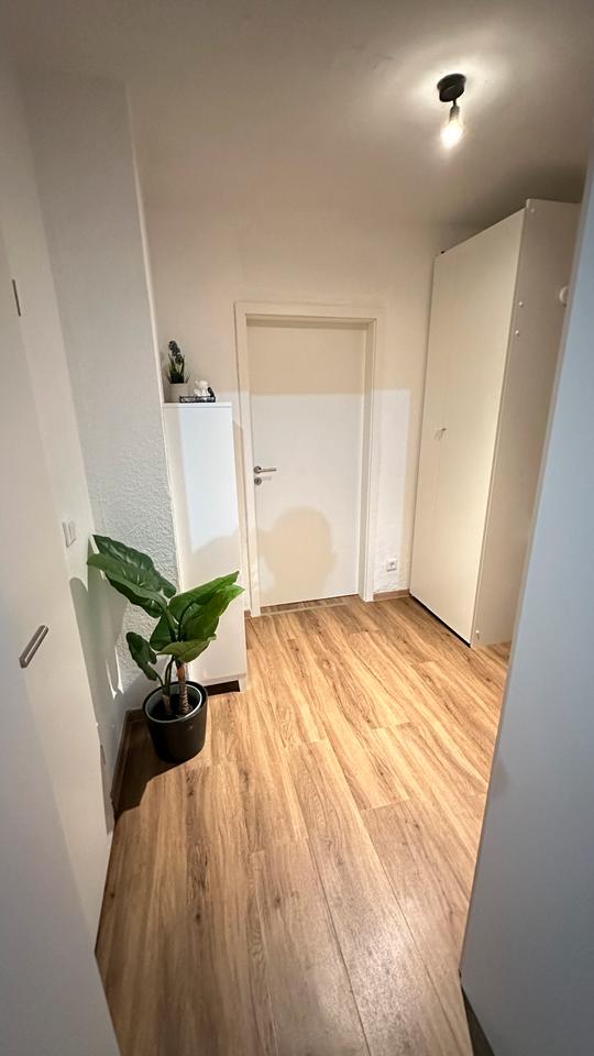 Thumbnail-Kernsaniert und vermietet - Zentrale Lage und Provisionsfrei