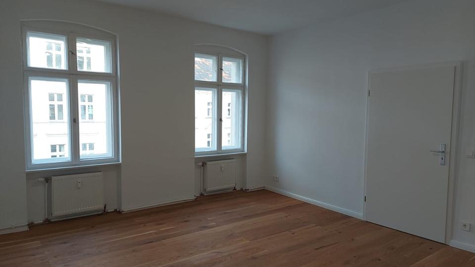 Thumbnail-++ Helle 2-Zimmer-Altbauwohnung mit EBK ++ Erstbezug nach Modernisierung, unbefristet & per sofort in Berlin-Wedding!