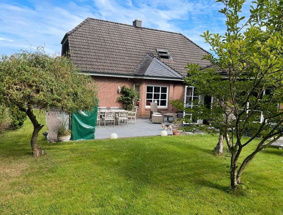 Thumbnail-Wohnen, wo andere Urlaub machen- Stilvolles Einfamilienhaus