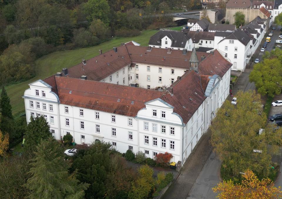 Thumbnail-Helle, neu renovierte 1 ZKB