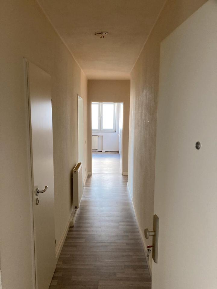 Thumbnail-Kohlscheid, 4ZKDB, Balkon, 87qm, Keller, EG.