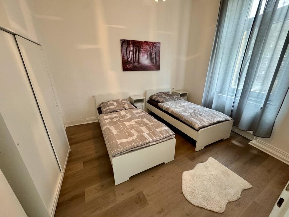 Thumbnail-Günstiges Monteurzimmer in Solingen - Nähe Wuppertal Hilden & Düsseldorf Monteurwohnung