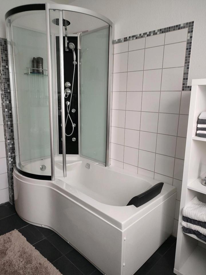 Thumbnail-Helle 3-Zimmer Wohnung mit Dachterrasse