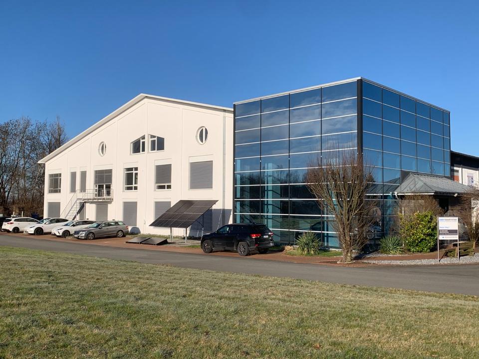 Thumbnail-Modernes Bürogebäude großzügigen Raumangebot Glasfaser Wallboxen