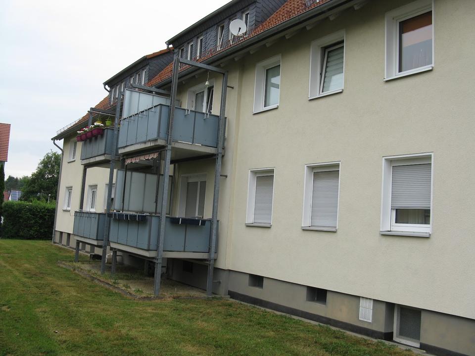 Thumbnail-2-Zimmer-Dachgeschosswohnung mit Balkon und Keller in Kaufungen