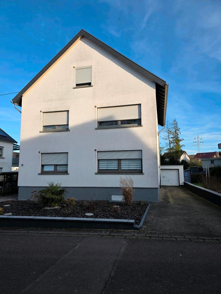Thumbnail-*Freistehendes Mehrgenerationenhaus in ruhiger Lage von Wehrden*