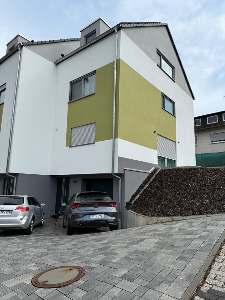 Thumbnail-DHH5-ZimmerGarageWallboxPV-AnlageA+