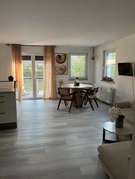 Thumbnail-2-Zimmer Wohnung mit Neckarblick zu vermieten Heidelberg Ziegelha