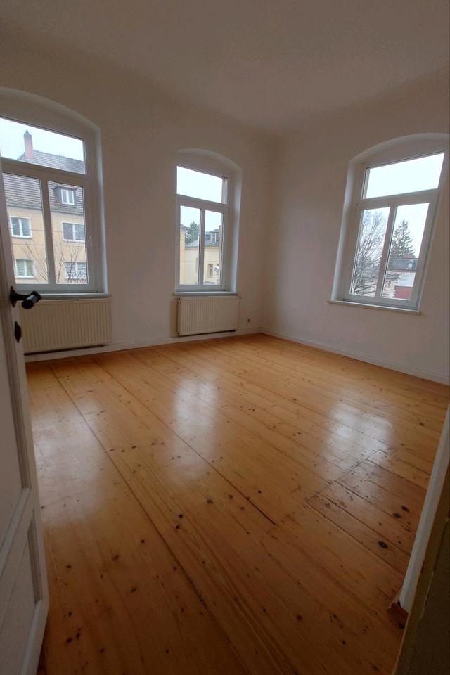 Thumbnail-Wohnung 75m2, 1OG, Parkett, Praxis möglich