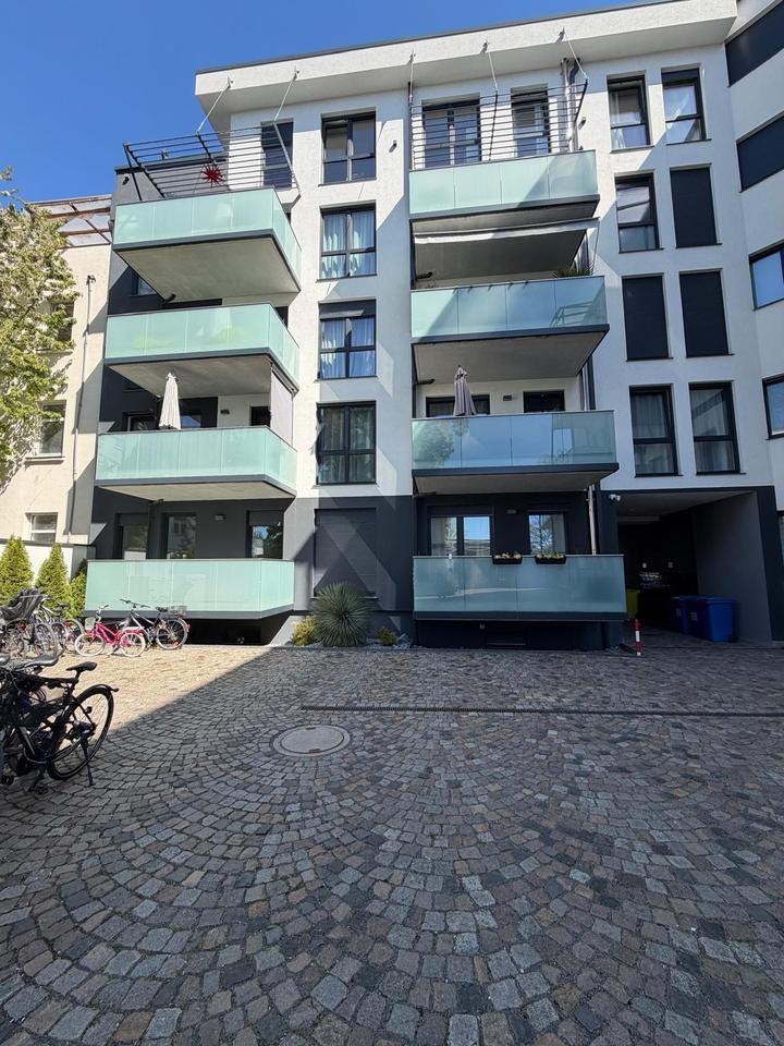 Thumbnail-Helle 3-Zimmer Wohnung in MagdeburgSudenburger Str 22a64 qm