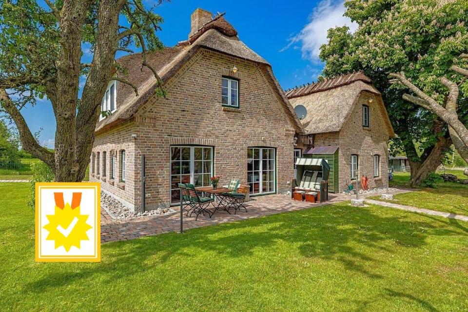 Thumbnail-❤️OSTER - ANGEBOT❤️Luxus-Ferienhaus Strandkorb Kaminofen Whirlwanne 8 Pers. Hund willkommen