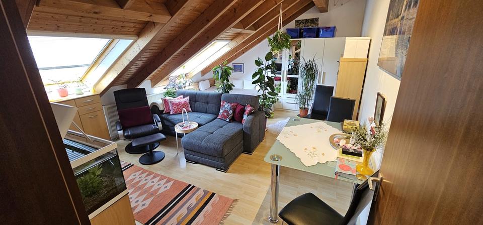 Thumbnail-Aalen: Lichtdurchflutete 2 Zimmer-Wohnung mit Dachterasse