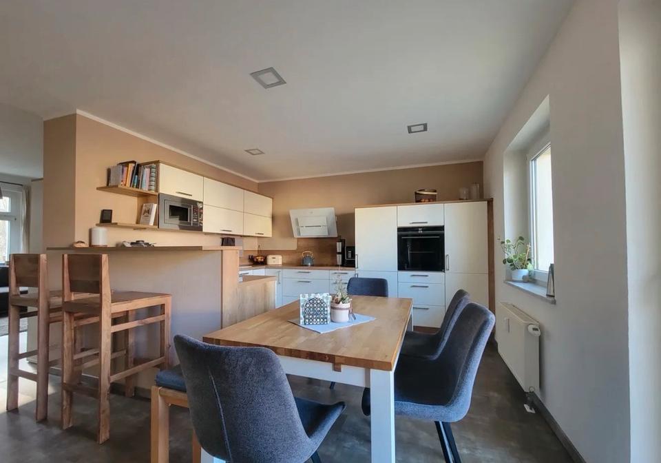 Thumbnail-3 Raum Maisonette-Wohnung mit 2 Balkonen und Stellplatz