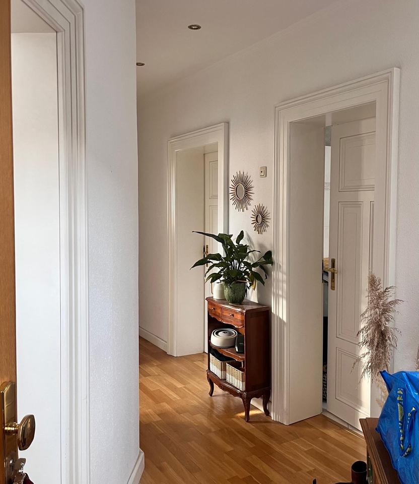 Thumbnail-WG-Zimmer Altbau in Bestlage ab Mai