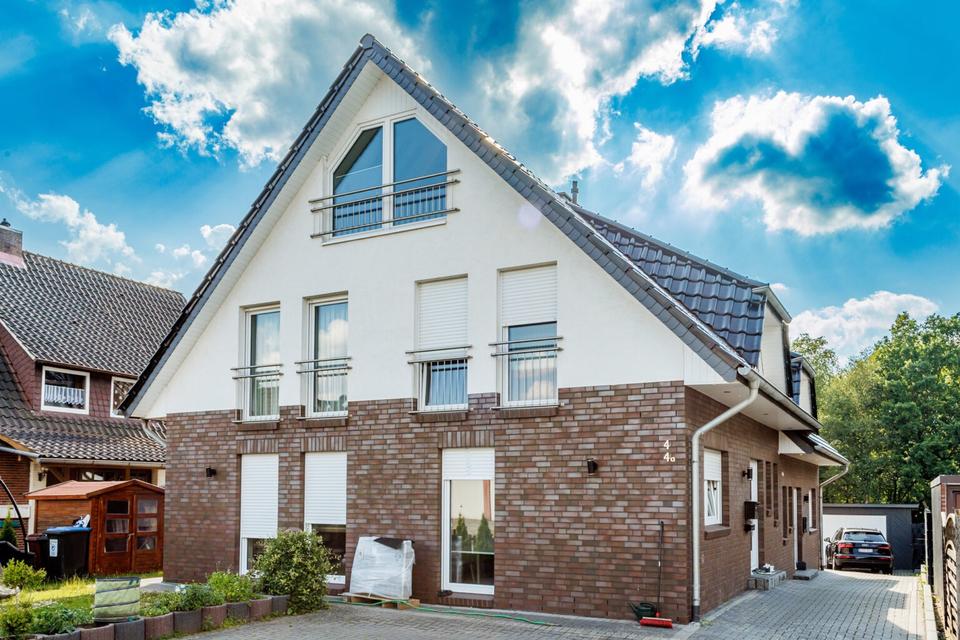 Thumbnail-Moderne Doppelhaushälfte zentral in Stade zu verkaufen