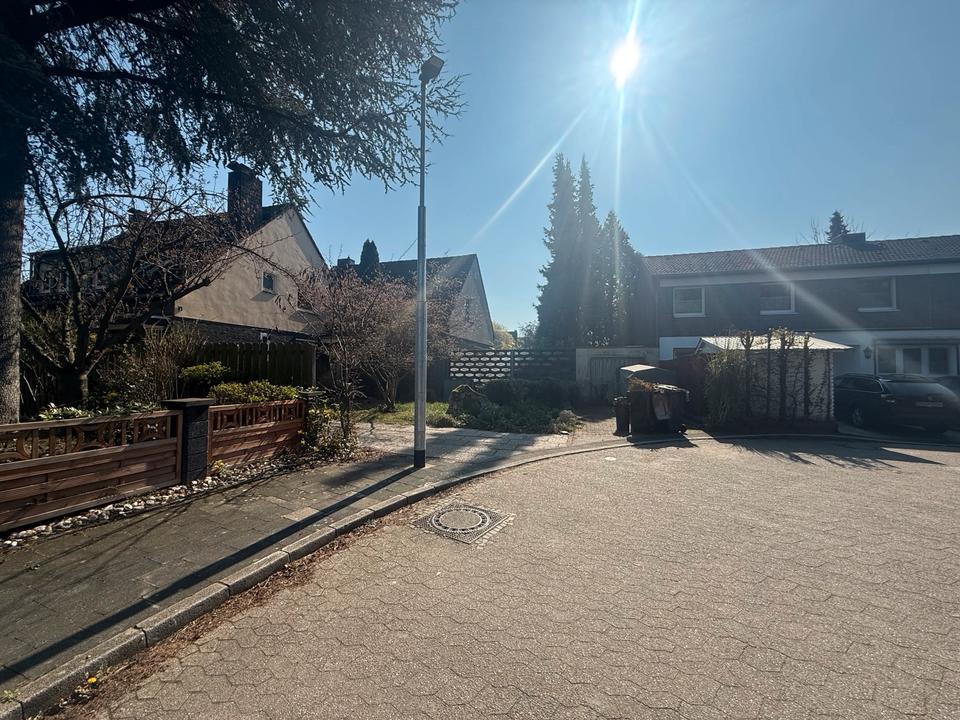 Thumbnail-Einfamilienhaus in Düsseldorf Angermund